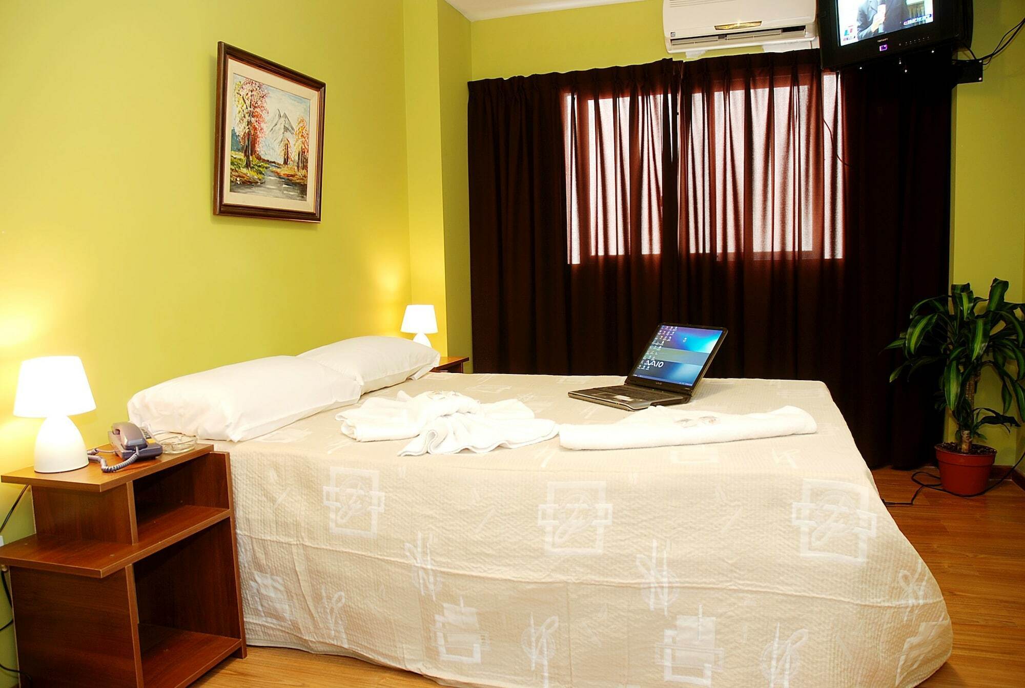Savannah Cordoba Hotel Luaran gambar